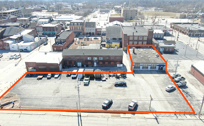 Pictures of Industrial, Retail property located at 222 W A St, Belleville, IL 62220 for sales - image #1