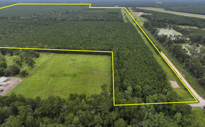 Pictures of Land property located at 4 County Road 2204, Cleveland, TX 77327 for sales - image #1