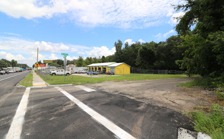 Pictures of Mixed Use, Retail property located at 18185 N US Hwy 301, Citra, FL 32113 for sales - image #1