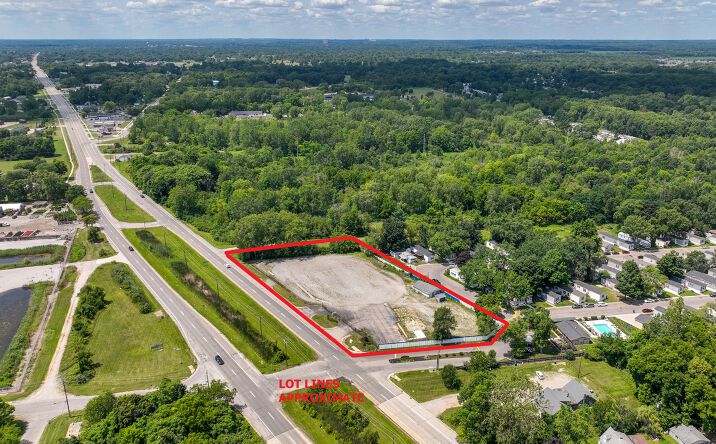 Pictures of Mixed Use, Mobile Home Park, Retail, Self Storage property located at 3373 E Michigan Ave, Ypsilanti, MI 48198 for sales - image #1