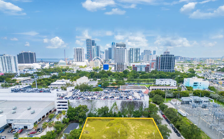 Pictures of Land property located at 100 NE 21st St, Miami, FL 33137 for sales - image #1