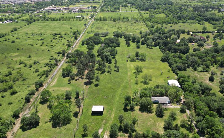 Pictures of Land property located at 4304 Fcr 78, Rosharon, TX 77583 for sales - image #1