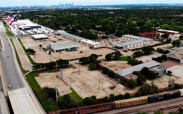 Pictures of Office property located at 698 E Airport Fwy, Irving, TX 75061 for sales - image #1