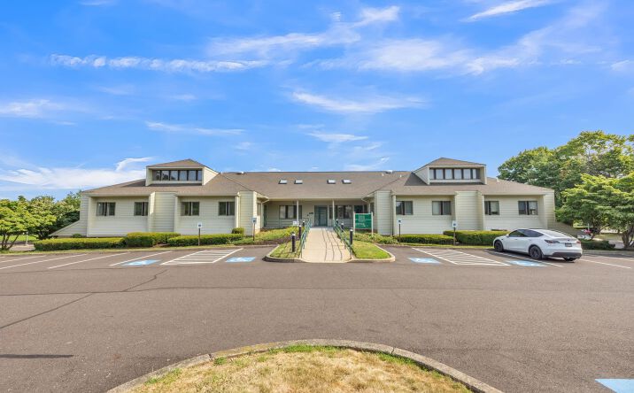 Pictures of Office property located at 333 N Oxford Valley Rd.,, Fairless Hills, PA 19030 for sales - image #1