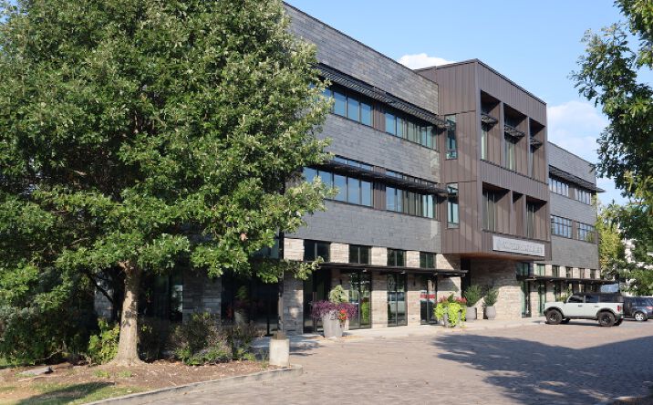 Pictures of Office property located at 1405 Cowart St, Chattanooga, TN 37408 for sales - image #1