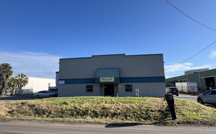 Pictures of Industrial property located at 5208 St Paul St, Tampa, FL 33619 for sales - image #1