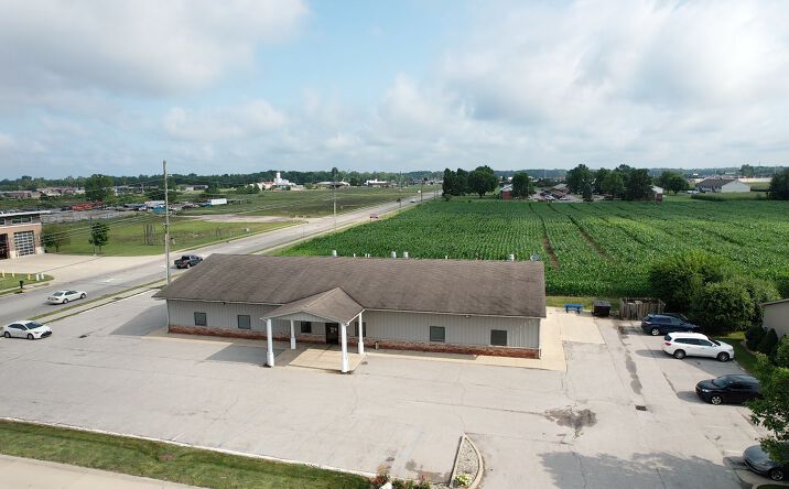 Pictures of Office property located at 2500 Parkway Dr, Shelbyville, IN 46176 for sales - image #1