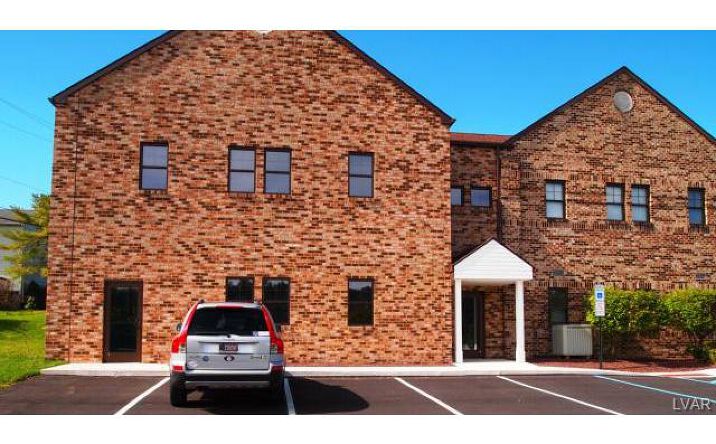 Pictures of Office property located at 5469 Wynnewood Dr, Laurys Station, PA 18059 for sales - image #1