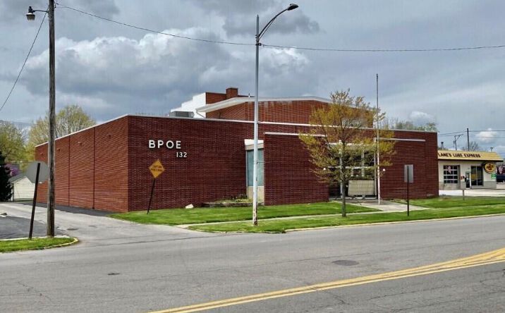 Pictures of Special Purpose property located at 221 N Main Street, Bellefontaine, OH 43311 for sales - image #1