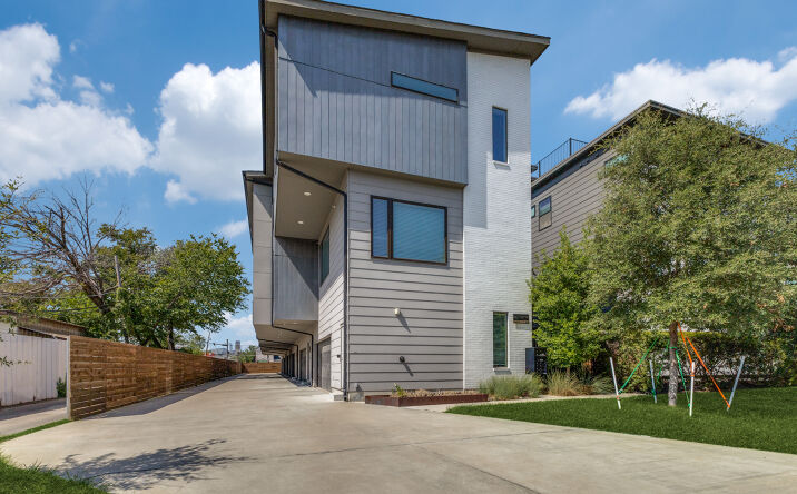 Pictures of Multifamily property located at 1715 Bennett Ave, Dallas, TX 75206 for sales - image #1