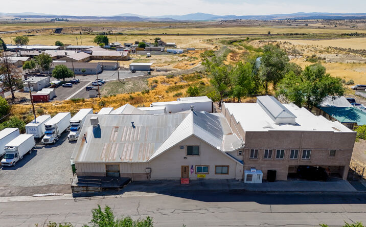 Pictures of Mixed Use property located at 317 W Carlos St, Alturas, CA 96101 for sales - image #1