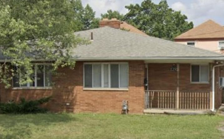 Pictures of Multifamily property located at 1290 S James Road, Columbus, OH 43227 for sales - image #1