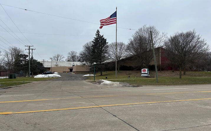 Pictures of Industrial property located at 22777 Farmington Rd, Farmington, MI 48336 for sales - image #1