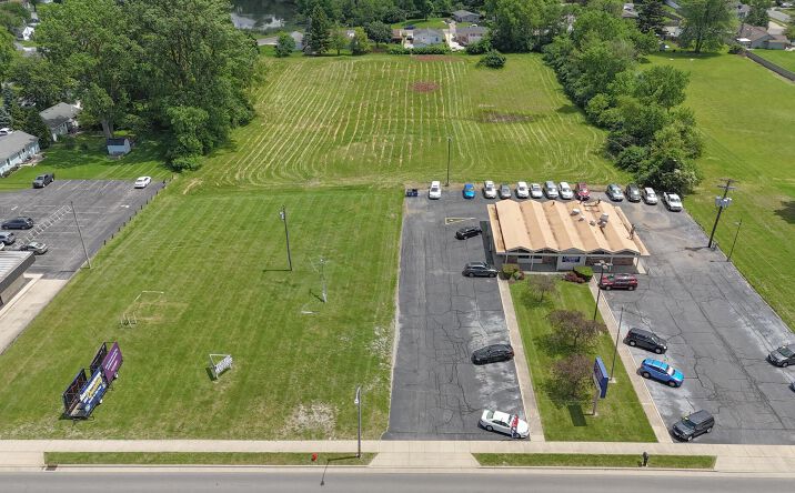 Pictures of Mixed Use property located at 1433 S Main Street, Bellefontaine, OH 43311 for sales - image #1