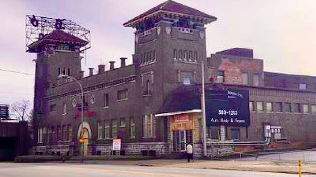 Pictures of Industrial, Hospitality, Mixed Use, Self Storage, Special Purpose property located at 1400 W Broadway, Louisville, KY 40203 for sales - image #1