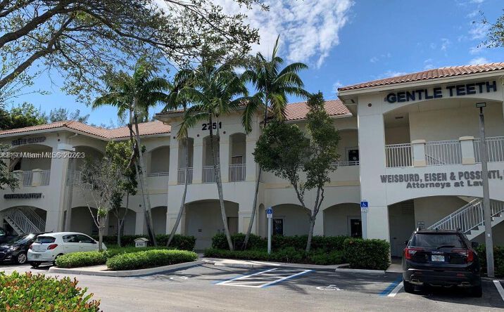 Pictures of Office property located at 2751 Executive Park Dr # 104, Weston, FL 33331 for sales - image #1