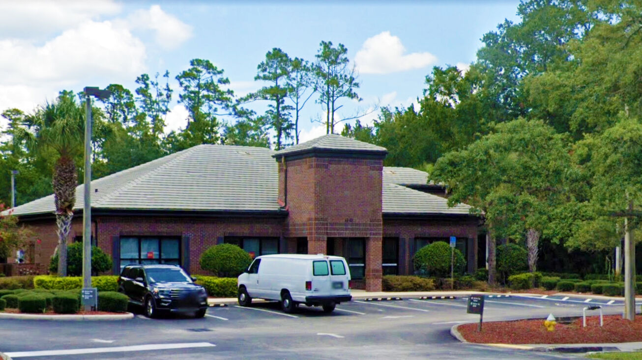 Pictures of Office property located at 4949 Ridgemoor Blvd, Palm Harbor, FL 34685 for sales - image #1