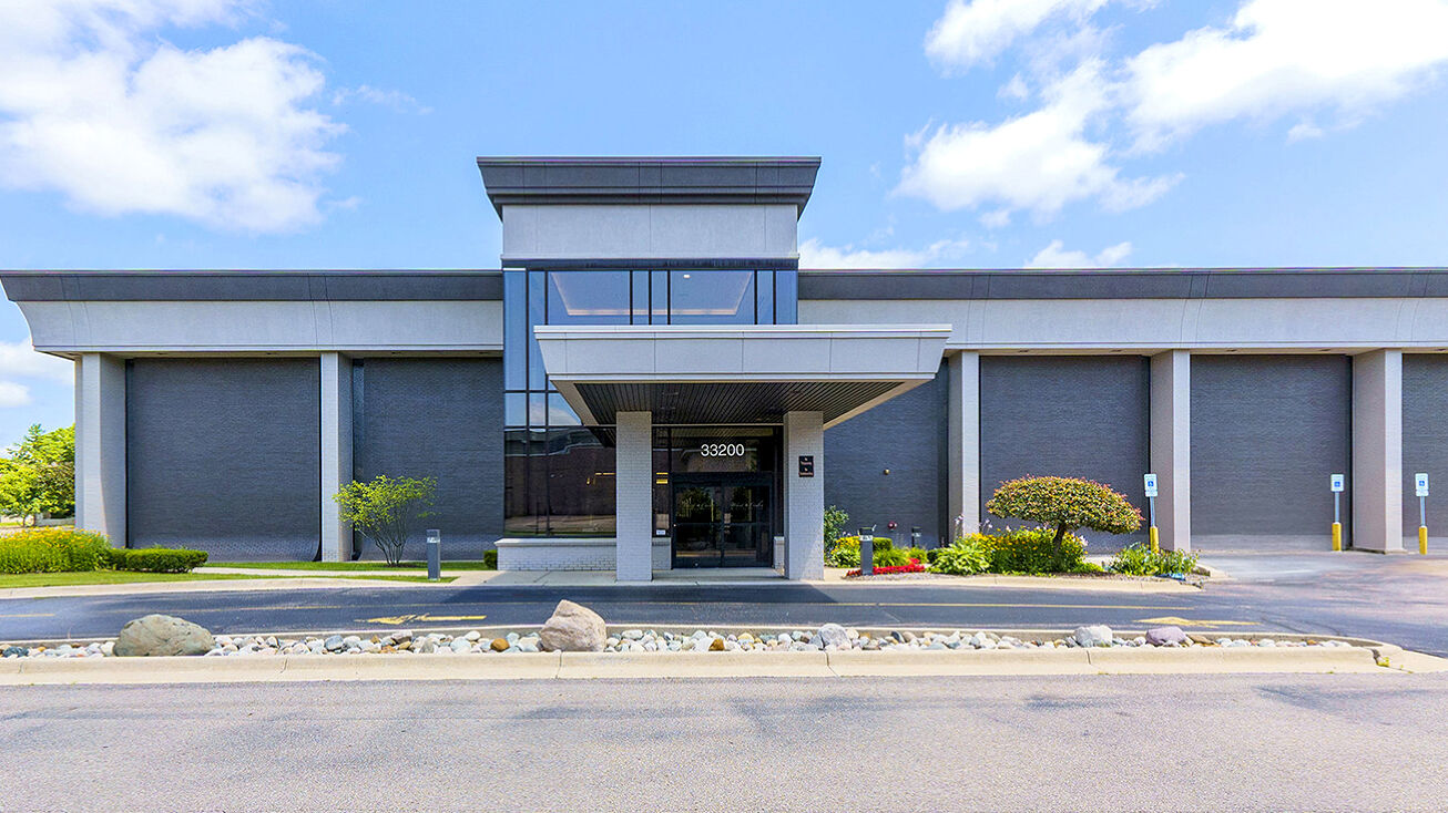 33200-w-14-mile-rd-west-bloomfield-township-mi-48322-crexi