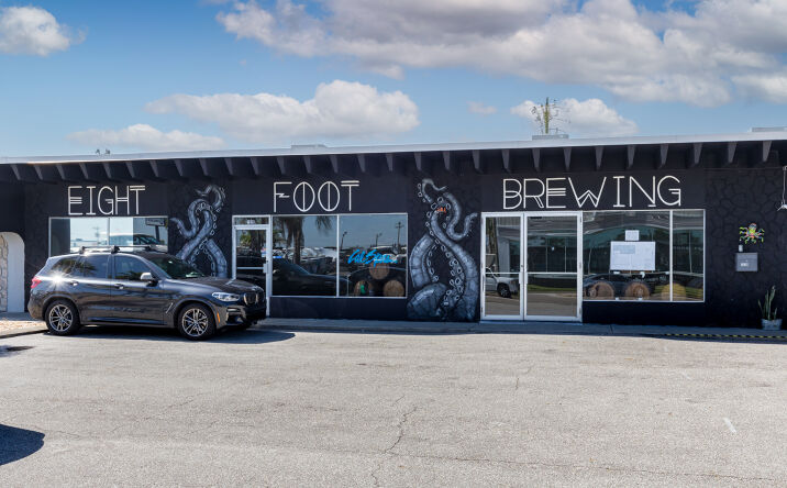 Pictures of Retail property located at 1520 SE 46th Ln, Cape Coral, FL 33904 for sales - image #1
