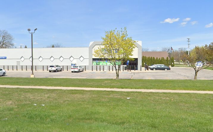 Pictures of Retail, Land property located at 5050 Gratiot Rd, Saginaw, MI 48638 for sales - image #1