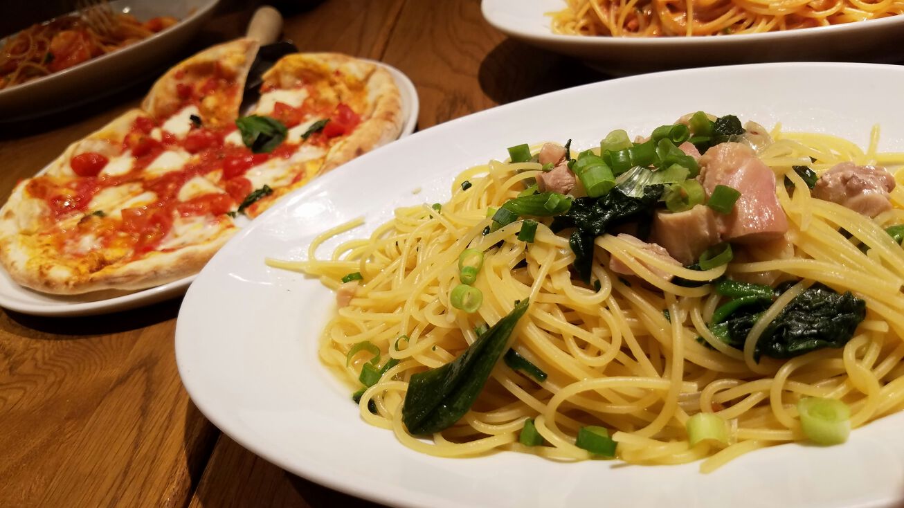 Pizza Restaurant for Sale in Daytona Beach Across from the Beach!!, Confidential, FL 00000