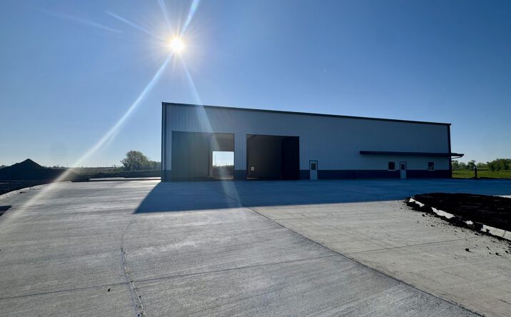 Pictures of Industrial property located at Eagle Vw Ct, Robins, IA 52302 for sales - image #1
