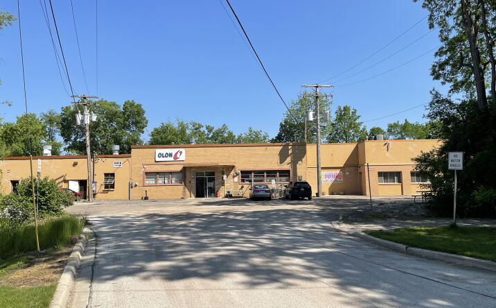 Pictures of Industrial property located at 411 Union St, Geneva, IL 60134 for sales - image #1