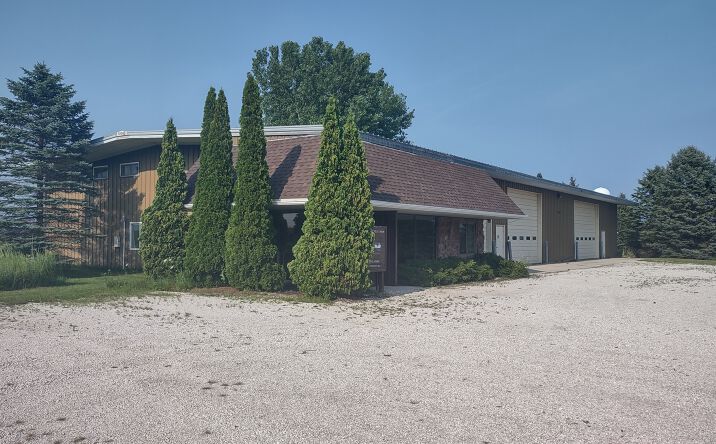 Pictures of Industrial, Mixed Use, Special Purpose property located at 2220 County Rd V, Mishicot, WI 54228 for sales - image #1
