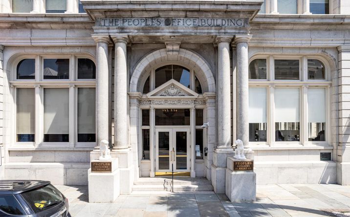 Pictures of Office property located at 18 Broad Street Street, Charleston, SC 29401 for sales - image #1