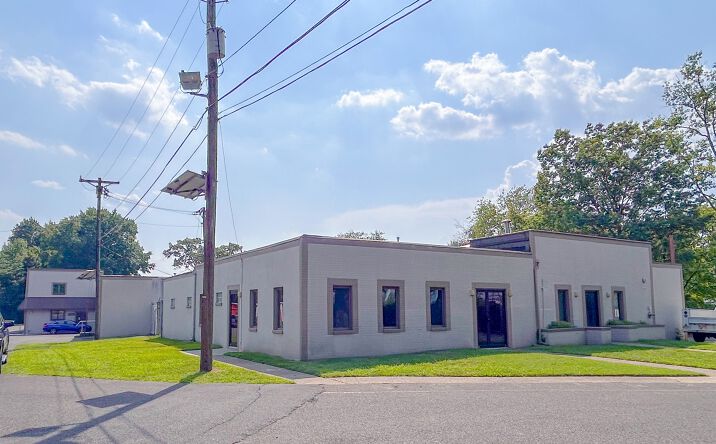 Steward Financial Services Maple Shade Nj 450 S Fellowship Rd, Maple Shade, NJ 08052 | Crexi.com