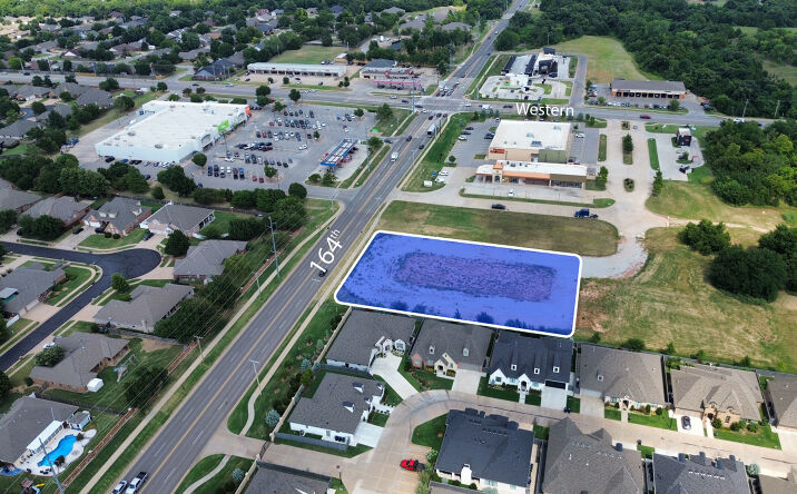 Pictures of Land property located at 164th St and western, Edmonds, OK 73013 for sales - image #1
