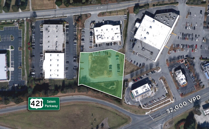 Pictures of Land property located at 843 Old Winston Rd, Kernersville, NC 27284 for sales - image #1