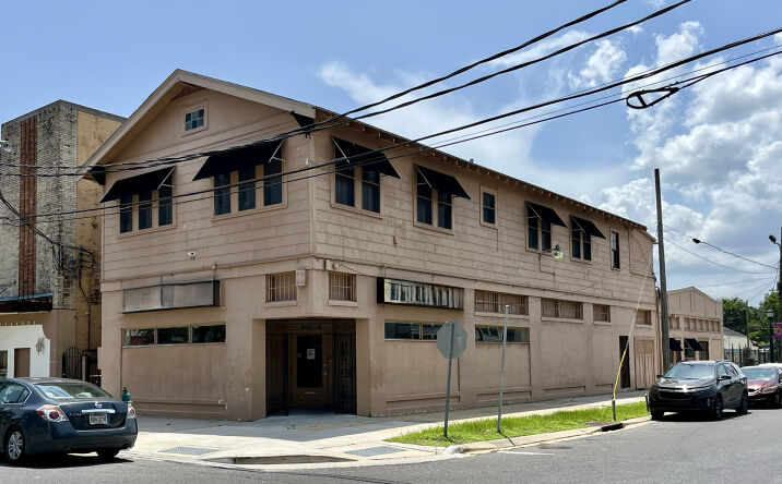Pictures of Mixed Use property located at 401 Opelousas Ave, New Orleans, LA 70114 for sales - image #1