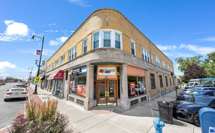 Pictures of Mixed Use property located at 7227 Roosevelt Rd, Forest Park, IL 60130 for sales - image #1