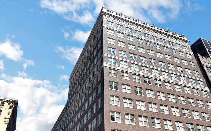 Pictures of Mixed Use, Multifamily property located at 206 N 9th St, St. Louis, MO 63101 for sales - image #1