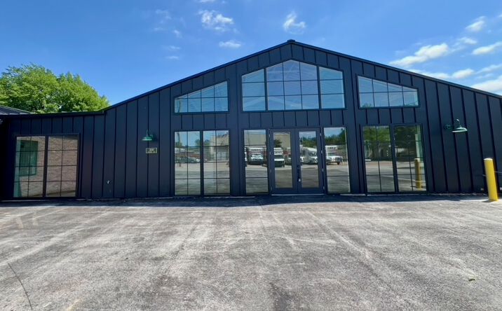 Pictures of Retail property located at 2330 Langford St. 100, Dallas, TX 75208 for sales - image #1