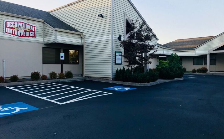 Pictures of Office property located at 6464 SW Bor land Road - Units C-3 & C-4, Tualatin, OR 97062 for comps - image #1