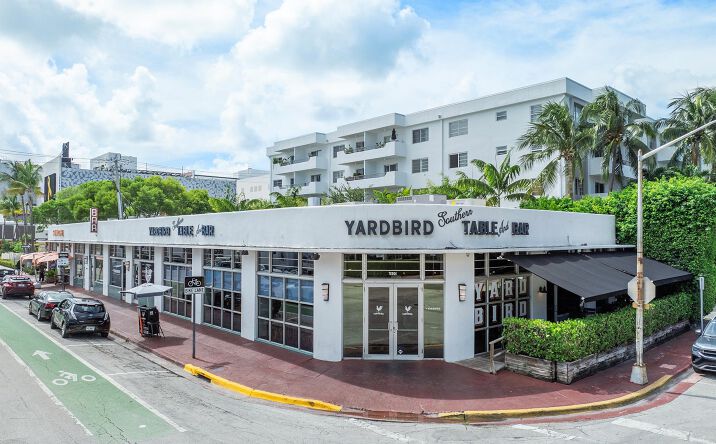 Pictures of Retail property located at 1600 Lenox Ave., Miami Beach, FL 33139 for sales - image #1