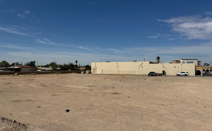 Pictures of Land property located at 1881 George Dieter Dr, El Paso, TX 79936 for sales - image #1