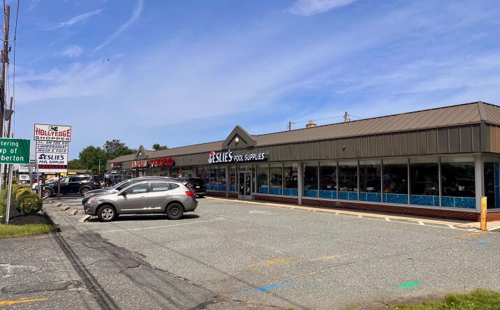 Pictures of Mixed Use, Retail property located at 1649 NJ-38, Lumberton, NJ 08048 for sales - image #1