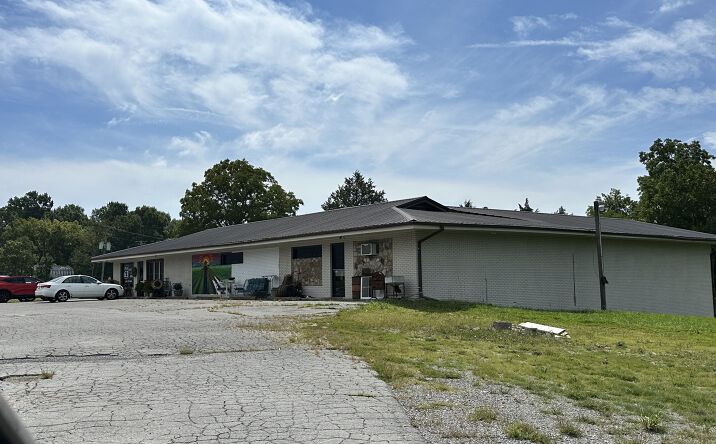 Pictures of Mixed Use property located at 5782 General Carl W Stiner Hwy, LaFollette, TN 37766 for sales - image #1