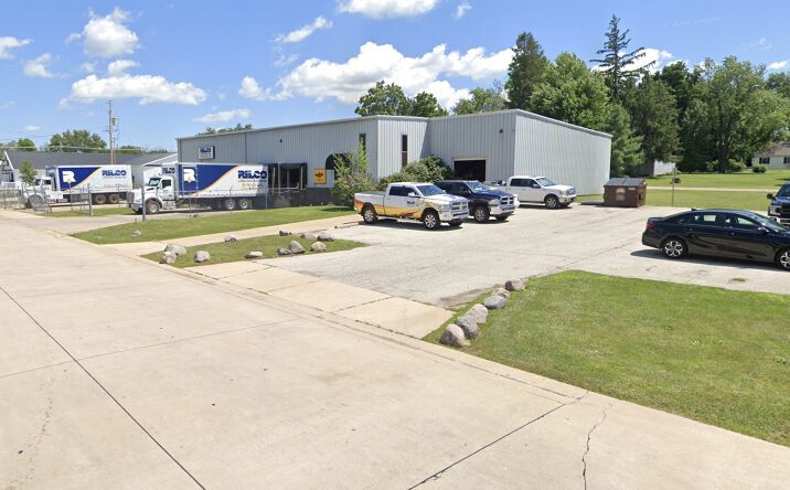 Pictures of Industrial property located at 2714 W 2nd St, Peoria, IL 61615 for sales - image #1