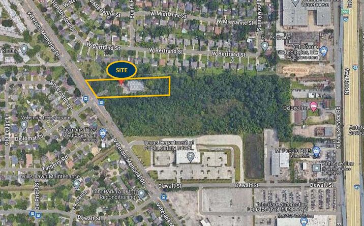 Pictures of Retail, Office, Industrial, Mixed Use property located at 8614 Veterans Memorial Dr, Houston, TX 77088 for sales - image #1
