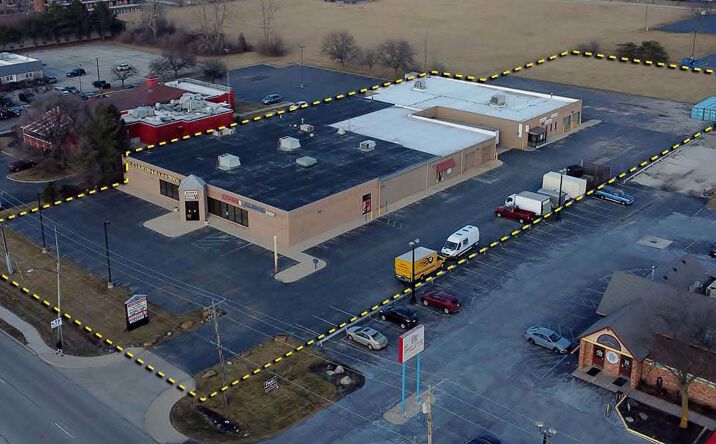 Pictures of Industrial property located at 1412 S Reynolds Rd, Maumee, OH 43537 for sales - image #1