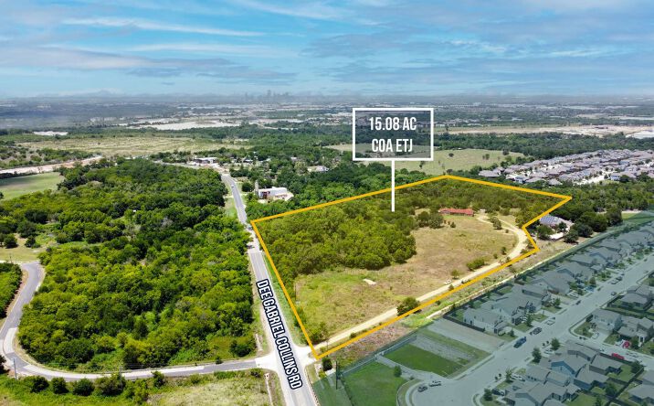Pictures of Land property located at 8107 Dee Gabriel Collins Rd, Austin, TX 78744 for sales - image #1