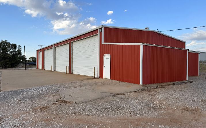 Pictures of Industrial property located at 110 W Twelfth St, Ringwood, OK 73768 for sales - image #1