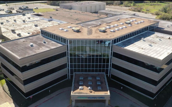 image of property at 2802 GARTH RD STE 107 Baytown TX 77521-3924