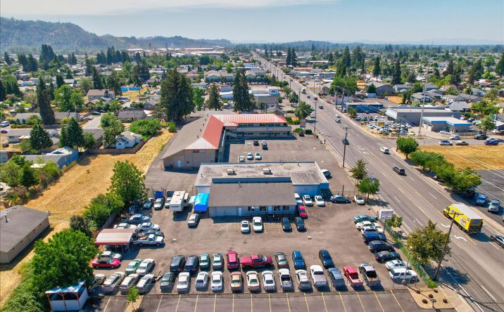 Pictures of Retail property located at 3897 Main St, Springfield, OR 97478 for sales - image #1