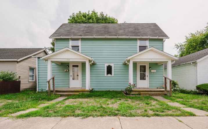 Pictures of Multifamily property located at 231-233 Logan Street, Circleville, OH 43113 for sales - image #1