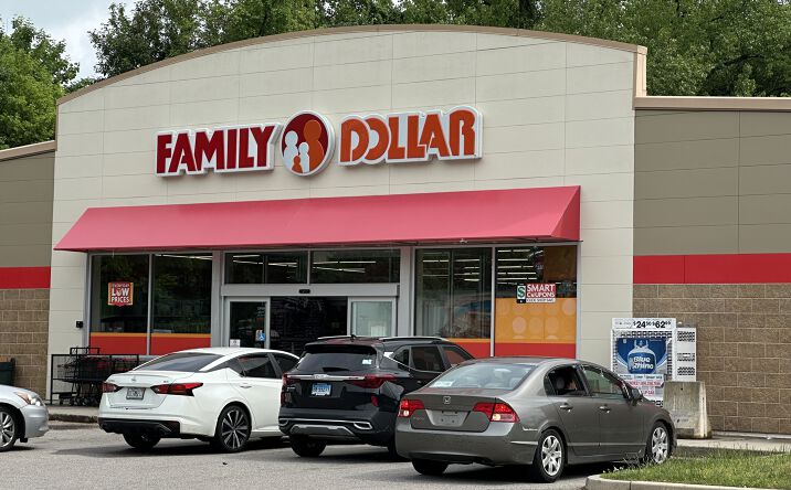 Pictures of Retail property located at 59 Norwich Ave, Norwich, CT 06360 for sales - image #1
